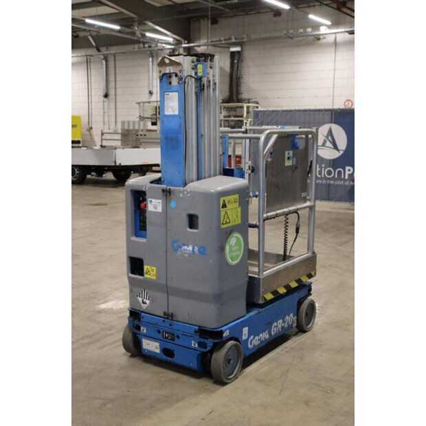 2016 جيني GR-20-44213022