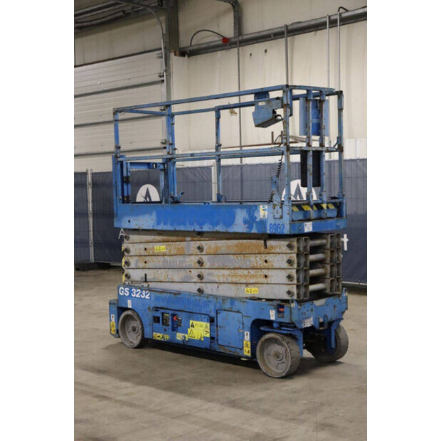 2016 Genie GS-3232-44213139