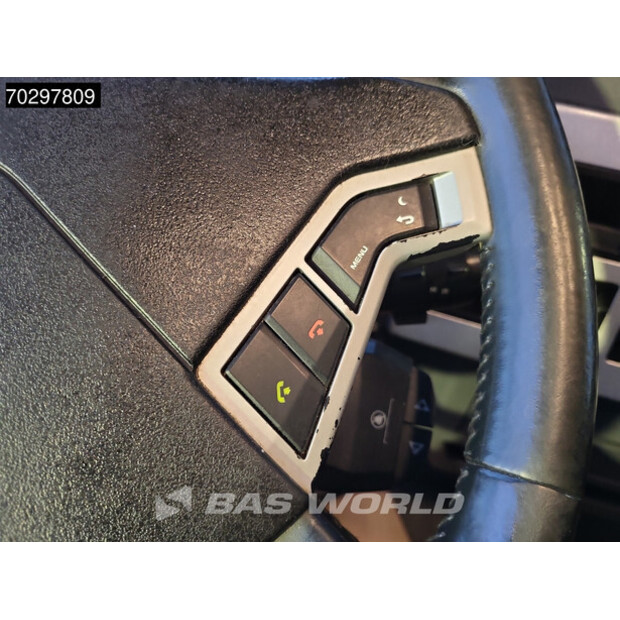 2014 Renault T520-44213300