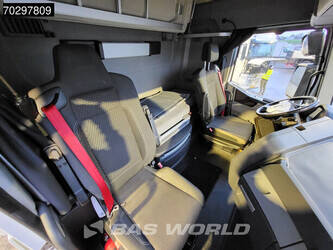 2014-renault-t520-1327663-44213303