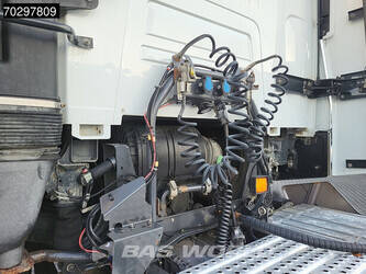 2014-renault-t520-1327663-44213309