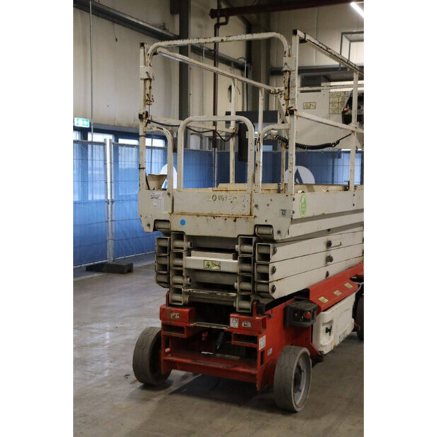 2016 جيه ال جي 2646 ES-44213499