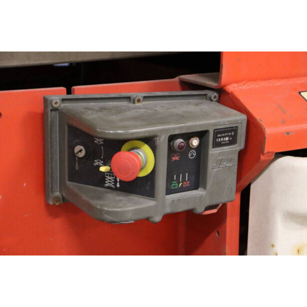 2016 جيه ال جي 2646 ES-44213507