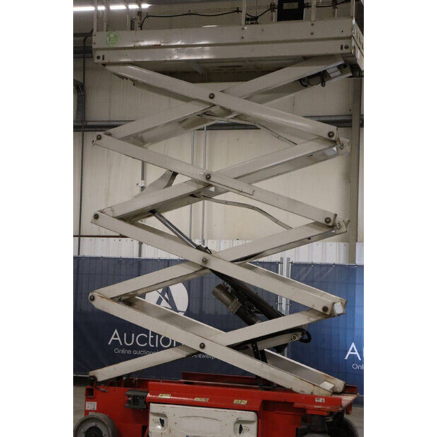 2016 جيه ال جي 2646 ES-44213546