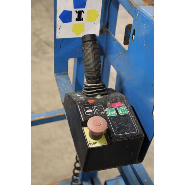 2014 Genie GS-2046-44213791