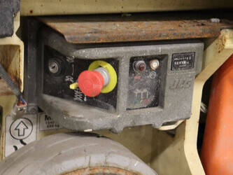 2012-jlg-1930es-1393224-44213847