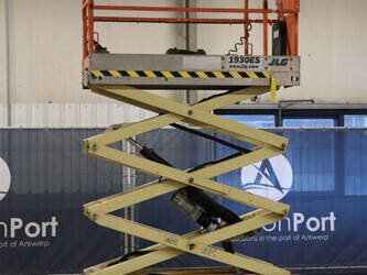 2012-jlg-1930es-1393224-44213864