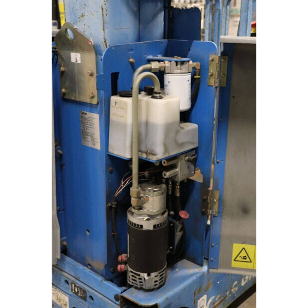 2016 جيني GRC-12-44213986