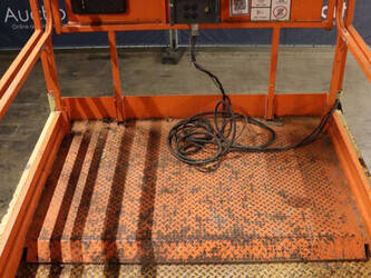 2017-jlg-4069le-1393231-44214154