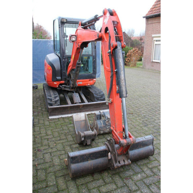 2017 كوبوتا U27-4-44214213