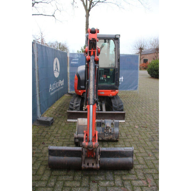 2017 كوبوتا U27-4-44214214