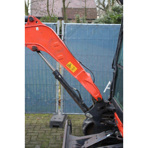 2017 كوبوتا U27-4-44214219