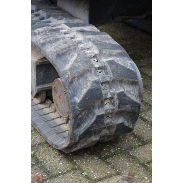 2017 كوبوتا U27-4-44214232