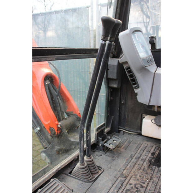 2017 كوبوتا U27-4-44214238