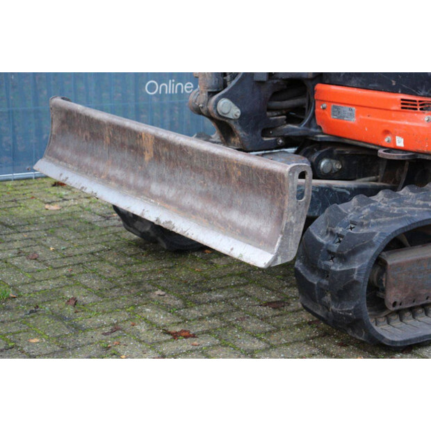 2017 كوبوتا U27-4-44214251