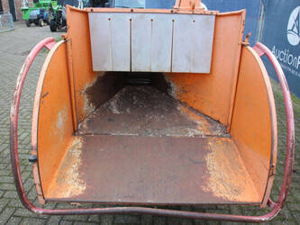 2006-jensen-a425di-44214267