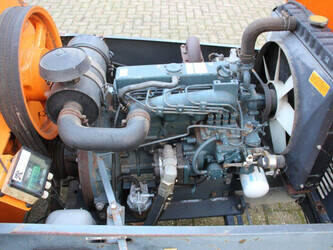 2006-jensen-a425di-44214272