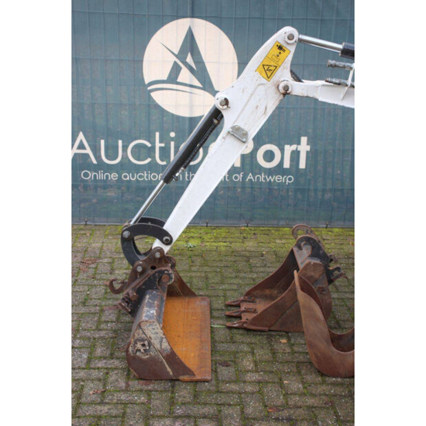 2021 BOBCAT E17C-44214310