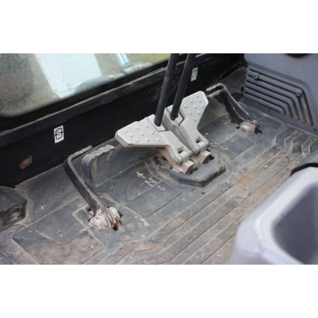 2021 BOBCAT E17C-44214332