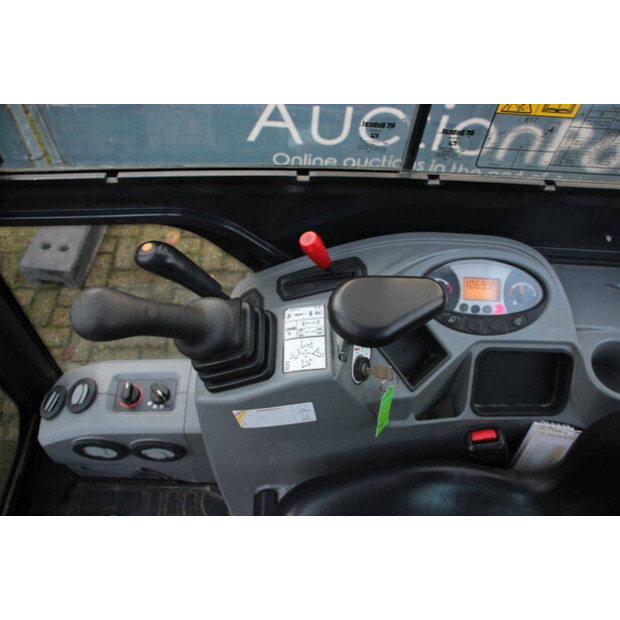 2021 BOBCAT E17C-44214333