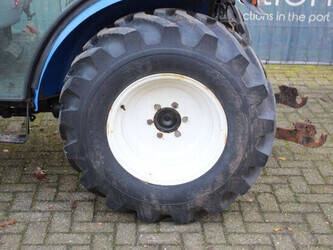 2017-new-holland-boomer-35-44214378