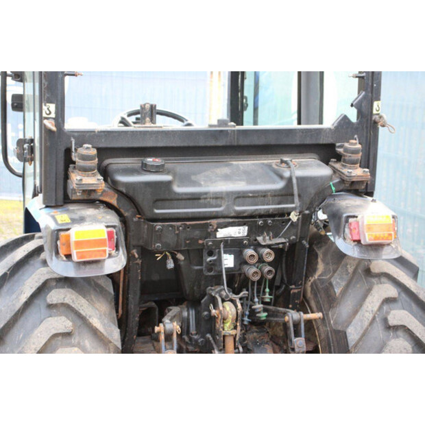 2017 New Holland Boomer 35-44214380