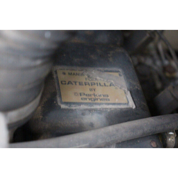 1999 كاتربيلر V155C-44214444