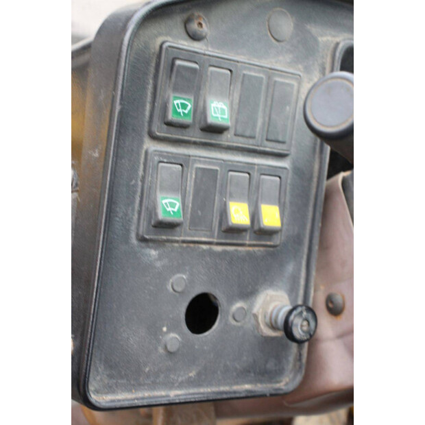 1999 كاتربيلر V155C-44214459