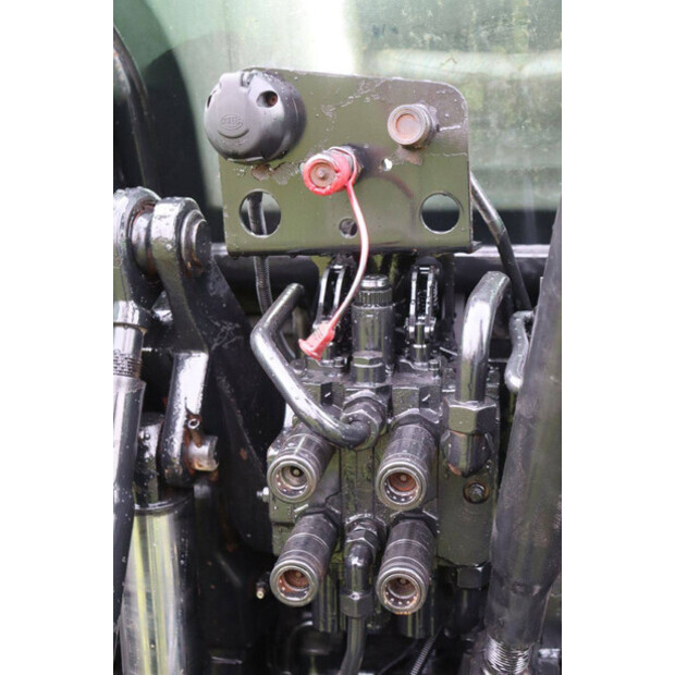 2002 فاهر-دويتس Fahr Agrotron 106 MK3-44214848