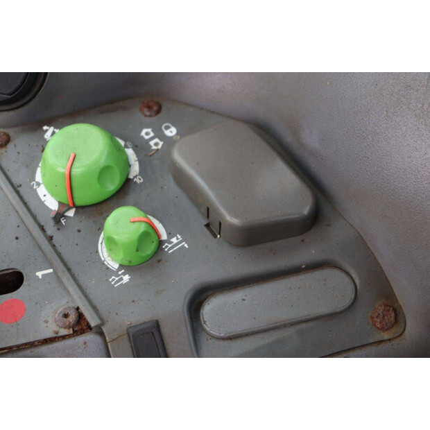 2002 فاهر-دويتس Fahr Agrotron 106 MK3-44214868