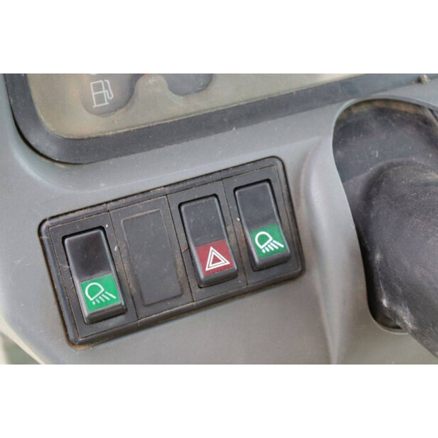 1995 Deutz-Fahr Agrotron 130-44214913