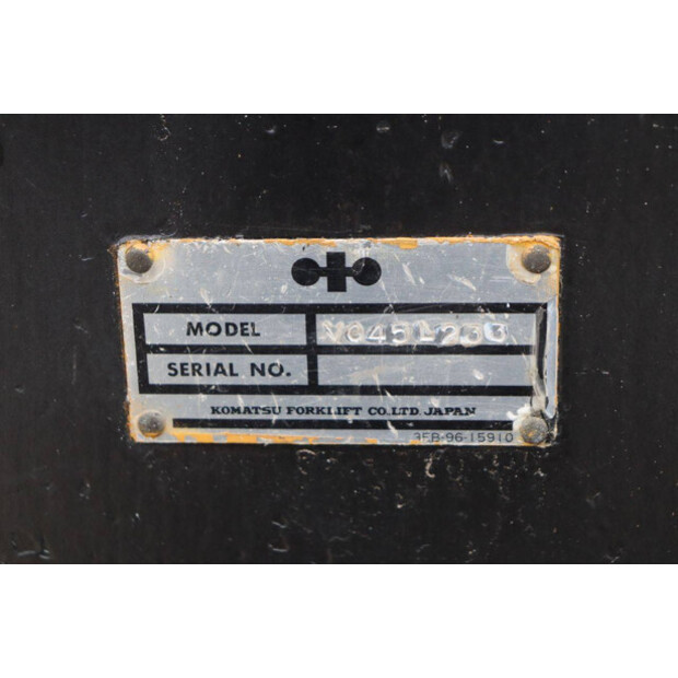 Komatsu V045L233-44215088