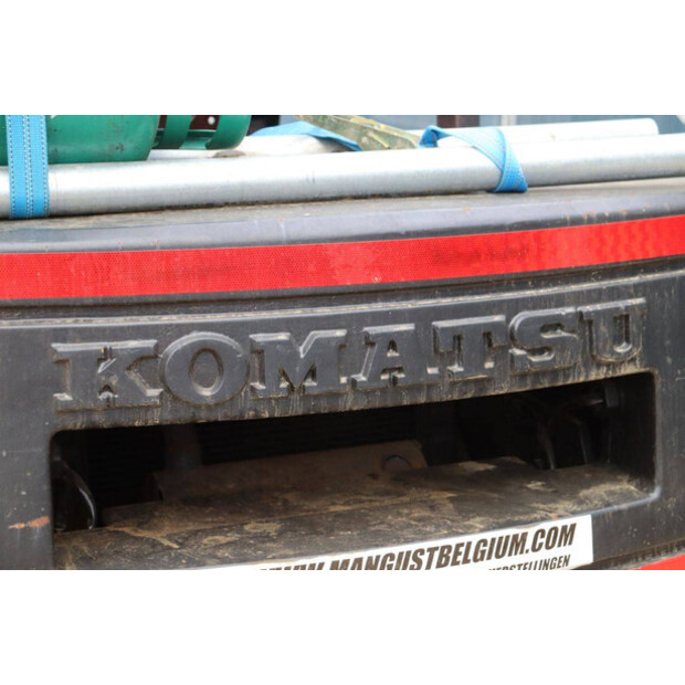 Komatsu V045L233-44215095