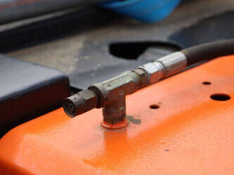 komatsu-v045l233-44215099