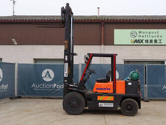 komatsu-v045l233-44215117