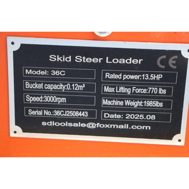 2025 SKIDSTER 36C-44215200