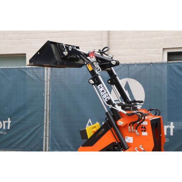 2025 SKIDSTER 36C-44215204