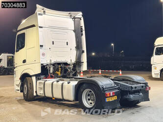 2019-mercedes-benz-actros-1945-1393169-44215260