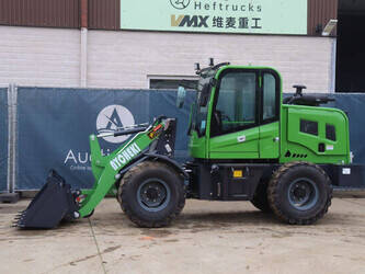 صورة ل شيولات 2025 نيتشيكي Y25-42