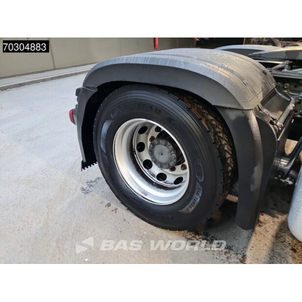 2019 Mercedes-Benz Actros 1945-44215285