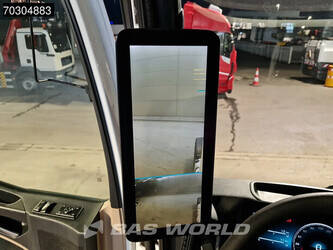 2019-mercedes-benz-actros-1945-1393169-44215326