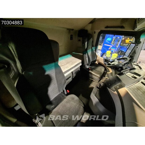 2019 Mercedes-Benz Actros 1945-44215327