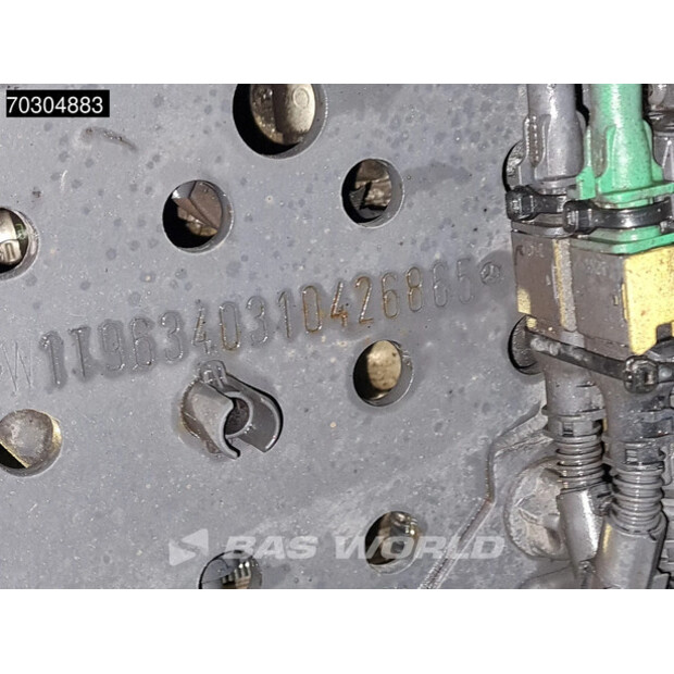 2019 Mercedes-Benz Actros 1945-44215335