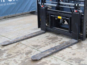 2024-vmax-cpcd40-1393258-44215345