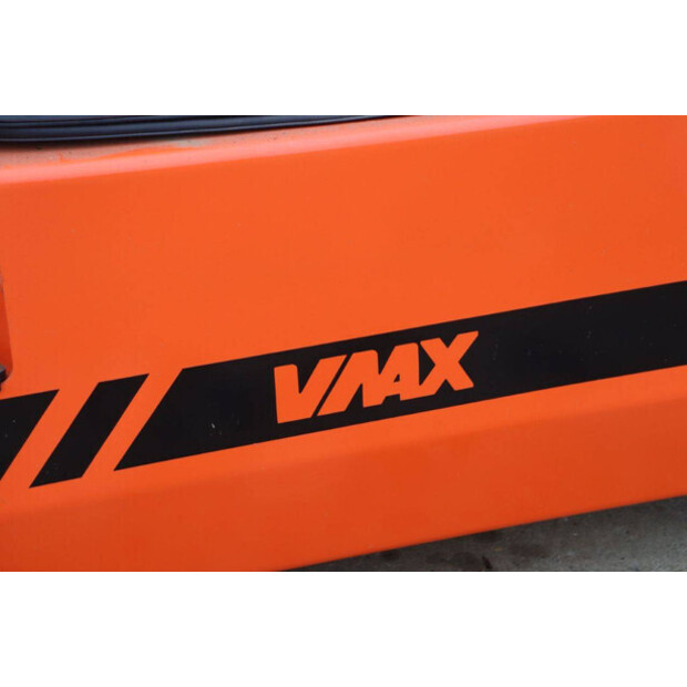 2024 VMAX CPCD40-44215350