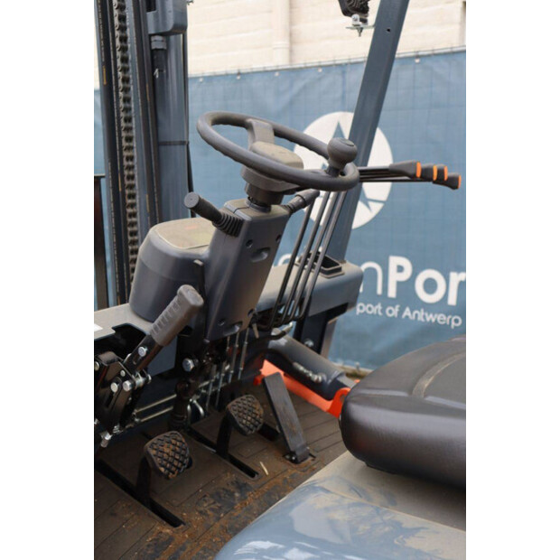 2024 VMAX CPCD40-44215360