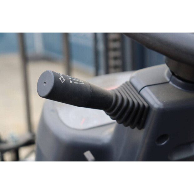 2024 VMAX CPCD40-44215363