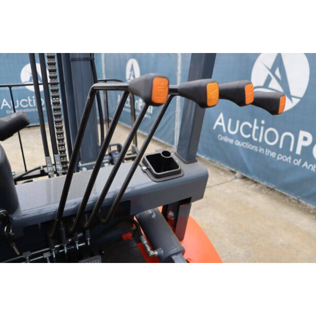 2024 VMAX CPCD40-44215370