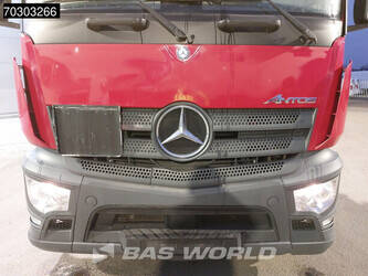 2016-mercedes-benz-antos-2533-1393259-44215381