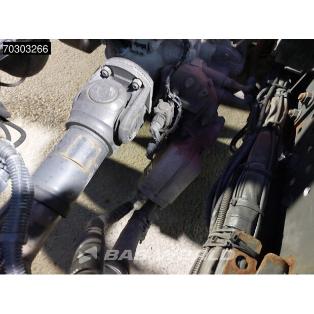 2016 مرسيدس بنز Antos 2533-44215388